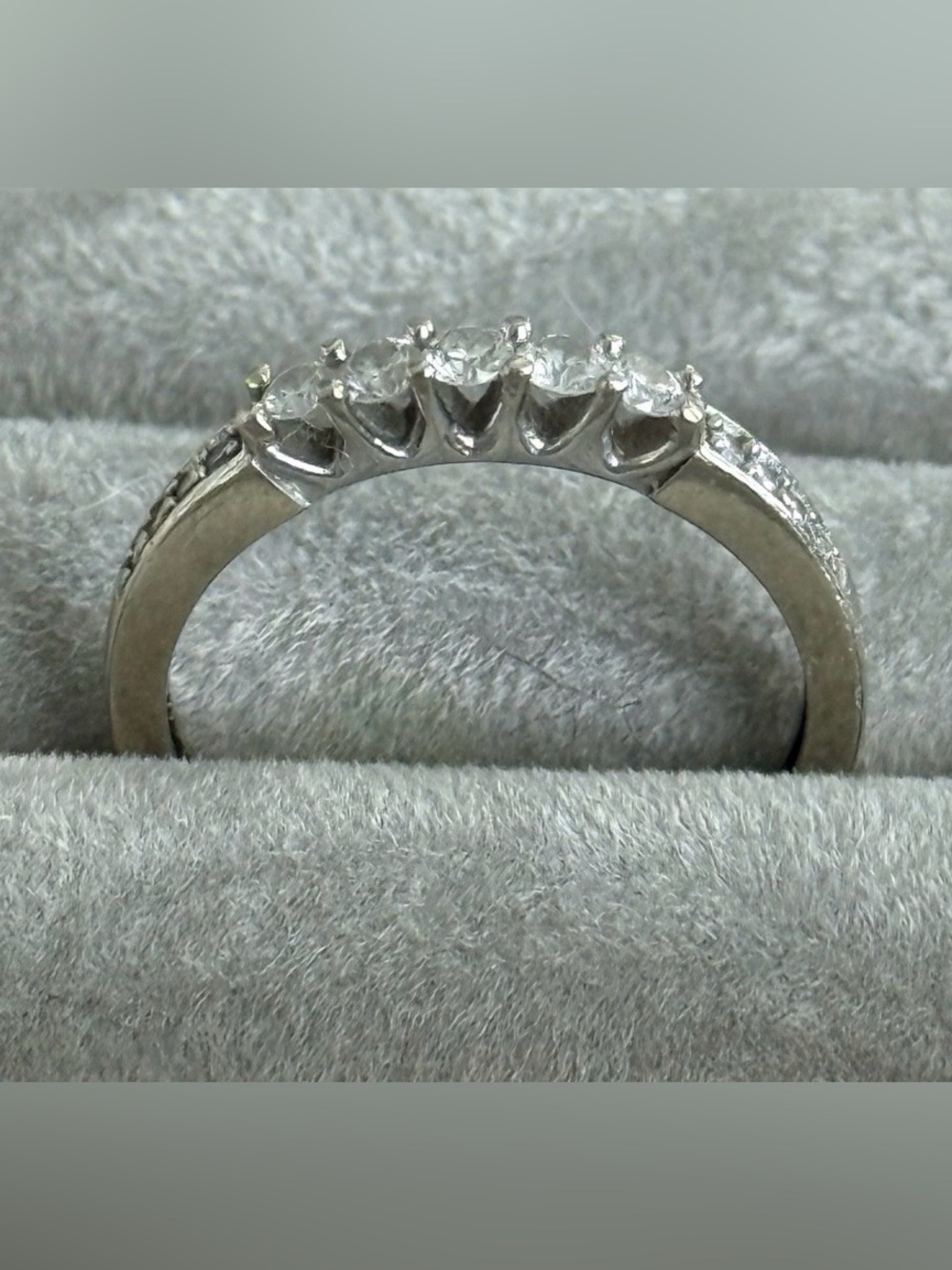 RARE Custom 14K White Gold 13 Diamond Estate Ring Size 7 Pavé Wedding Band - Picture 5 of 9